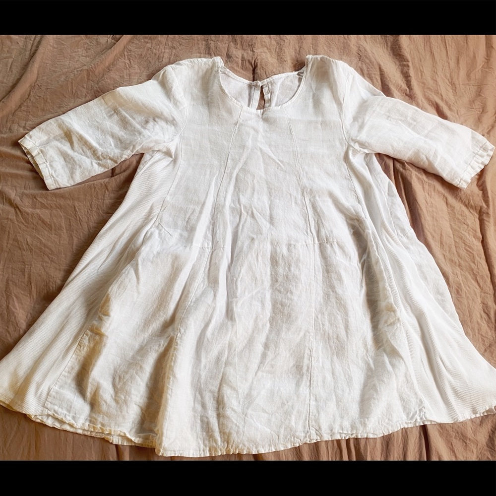 White Linen dress with pockets